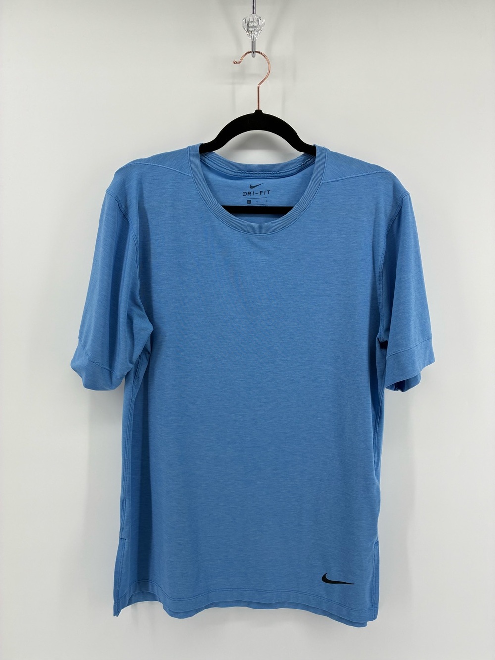Nike Men’s Blue Dri-FIT Short Sleeve Performance Shirt
